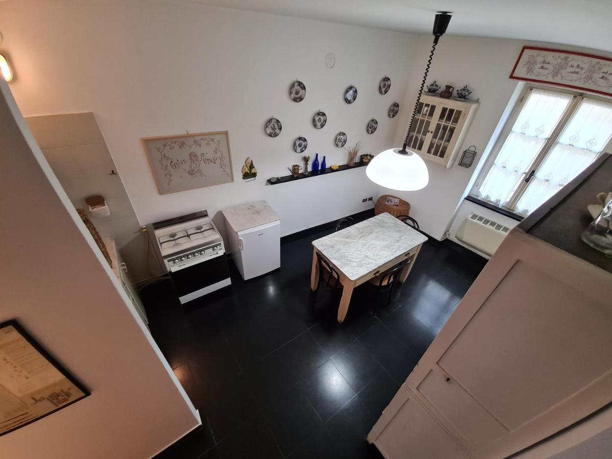 Mansarda A Finalborgo - Fascino E Tradizione Apartamento Finale Ligure Exterior foto